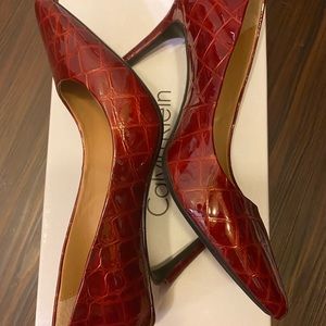 Very good condition CK heels